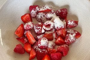 eton mess dessert stap 1