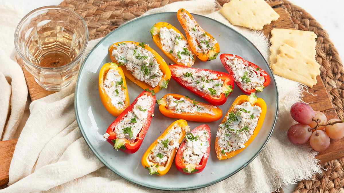 Snackpaprika met geitenkaas