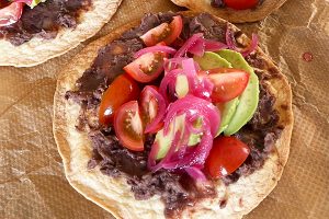 tostada met avocado stap 3