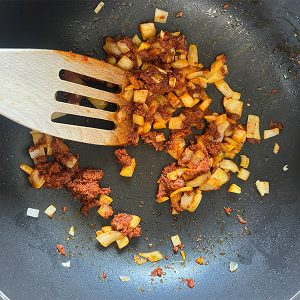 Curry met garnalen stap 1