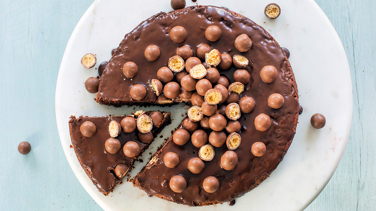 Brownietaart met Maltesers