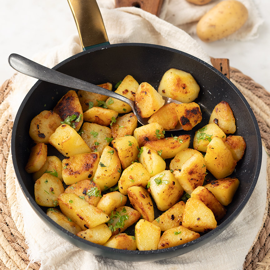 gebakken aardappels uit de pan maken