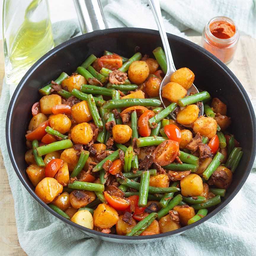 Pittige aardappel wok maken