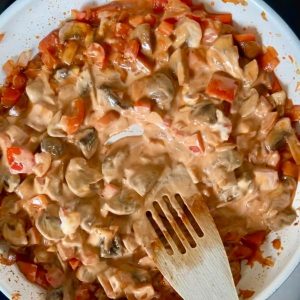 Stroganoff saus stap 3