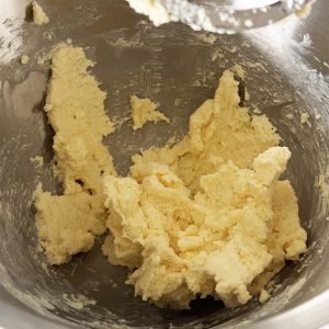 Appel kruimel cake stap 1