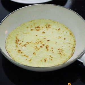 Crêpes met MonChou en warme kersen stap 2