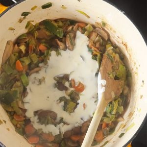 Romige groentestoof met bladerdeeg stap 2