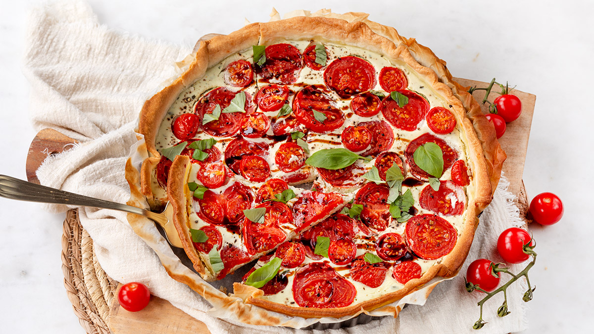 Tomatentaart met pesto