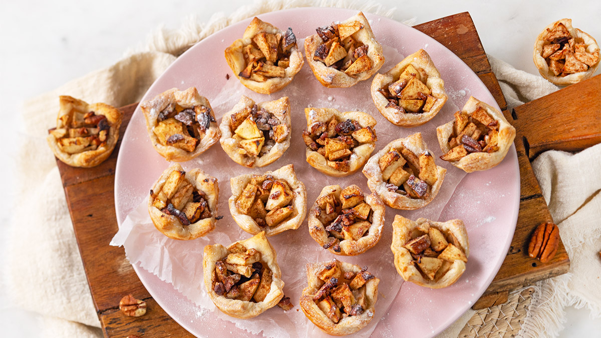 Mini appel bladerdeeg taartjes