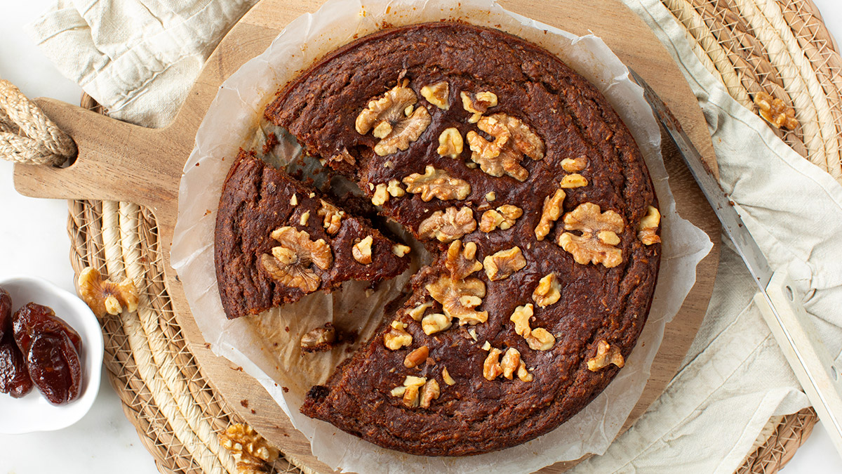 Dadeltaart met walnoten