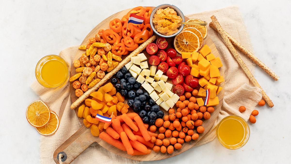 Hollandse oranje borrelplank