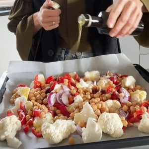 Traybake met bloemkool en feta stap 1