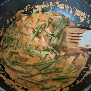 Sperziebonen curry: snel en romig 