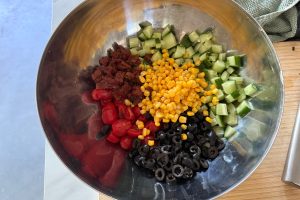 Vegan pastasalade met groenten stap 3