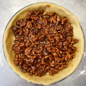 Engadiner Nusstorte: klassieke Zwitserse Notentaart stap 5