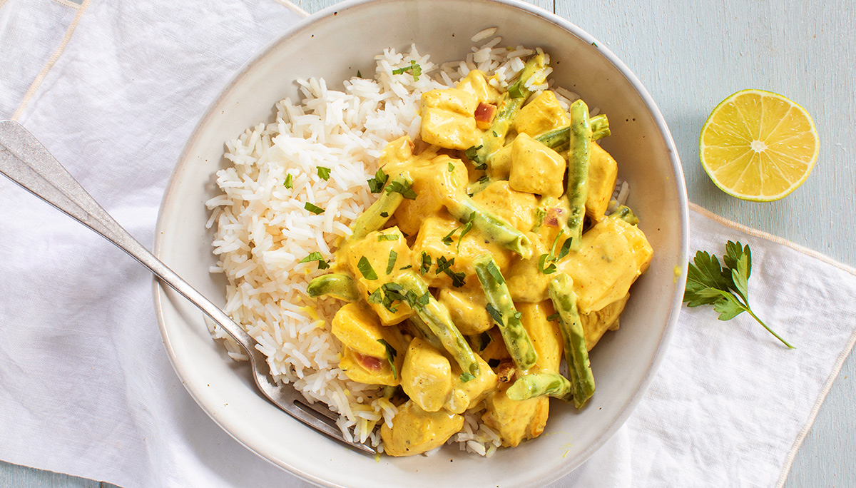 Kip kerrie: romig en vers gemaakt