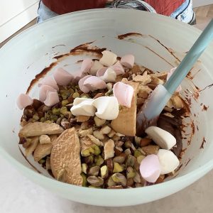 Dubai rocky road met pistache stap 3