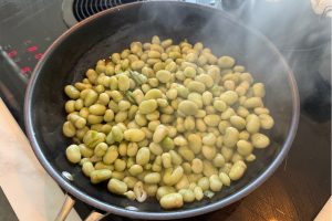 Tuinbonen met knoflook stap 4