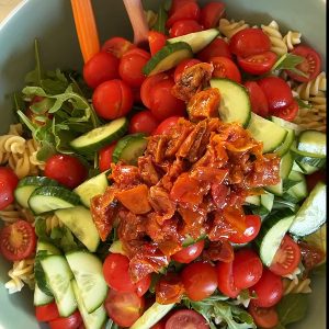 Italiaanse pastasalade met pesto stap 2