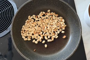 Edamame salade met pindadressing stap 2