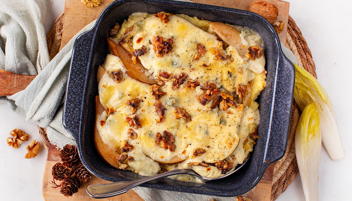 Witlof Gorgonzola DOP ovenschotel met peer