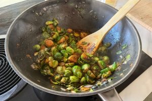 Gewokte spruitjes stap 3